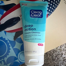 Clean  Clear Deep Action Oil-Free Cream Cleanser w/ BHA 6.5 oz