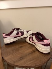 Nike Dunk Low Retro PRM Valentine's Day 2022 Size 9.5