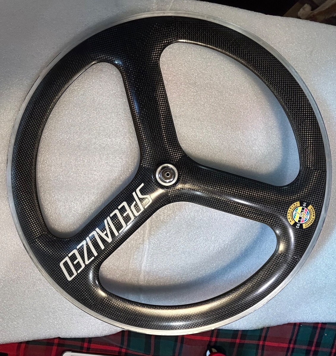 SPECIALIZED TRI SPOKE - REAR WHEEL - CARBON - 650C - TUBULAR -USED