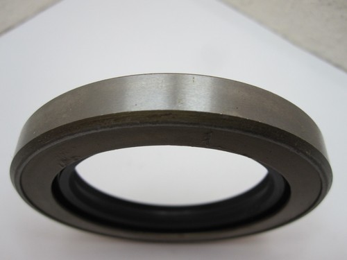 Dichtomatik 22334TA TCM Oil Seal - 2.250 in Shaft Dia. 3.371 in OD, 0.438 Thick - Picture 3 of 7