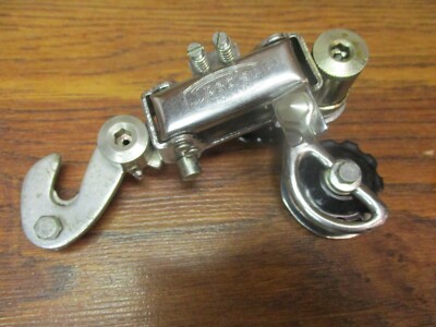 A Review of the Triplex Professional and the Imitation of Campagnolo
