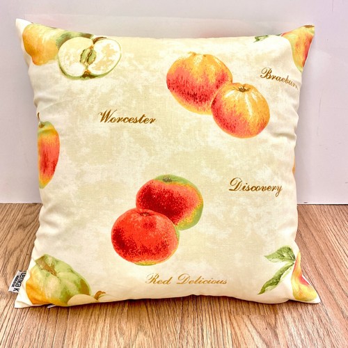 951. Apples 100% Cotton Cushion Cover - Picture 3 of 4