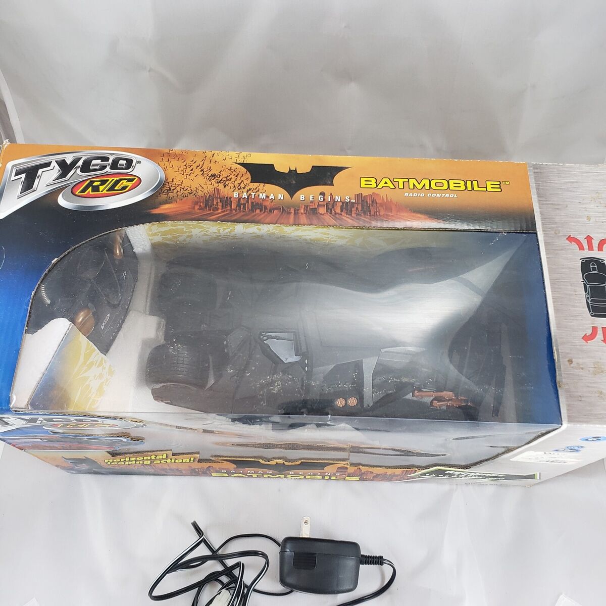 Tyco Radio Control R/C Batman Begins Batmobile Tumbler G3448 Tyco Radio Control R/C Batman Begins Batmobile Tumbler G3448