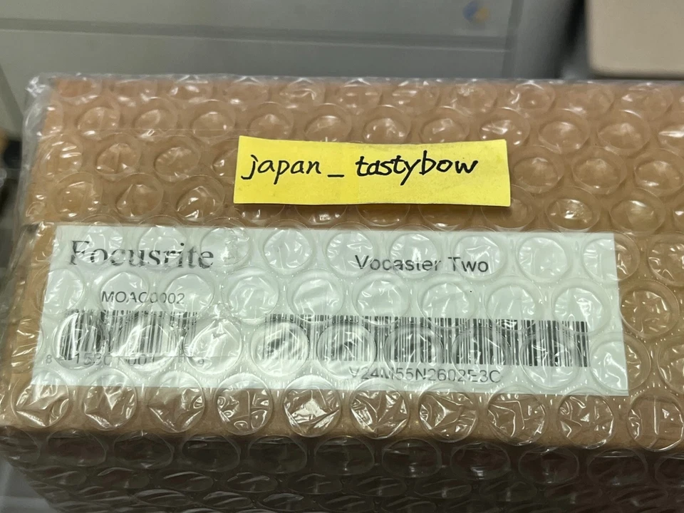 Focusrite Vocaster Two Podcast Audio Interface For Content Creators NEW with BOX - Image 4 of 4