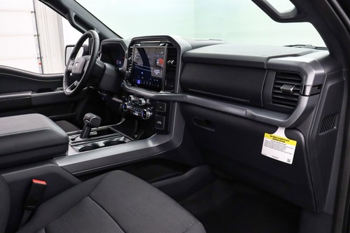 2025 Ford F-150 XLT Crew 4x4 V8 36 Gal Tank MSRP $65905 - Picture 25 of 27