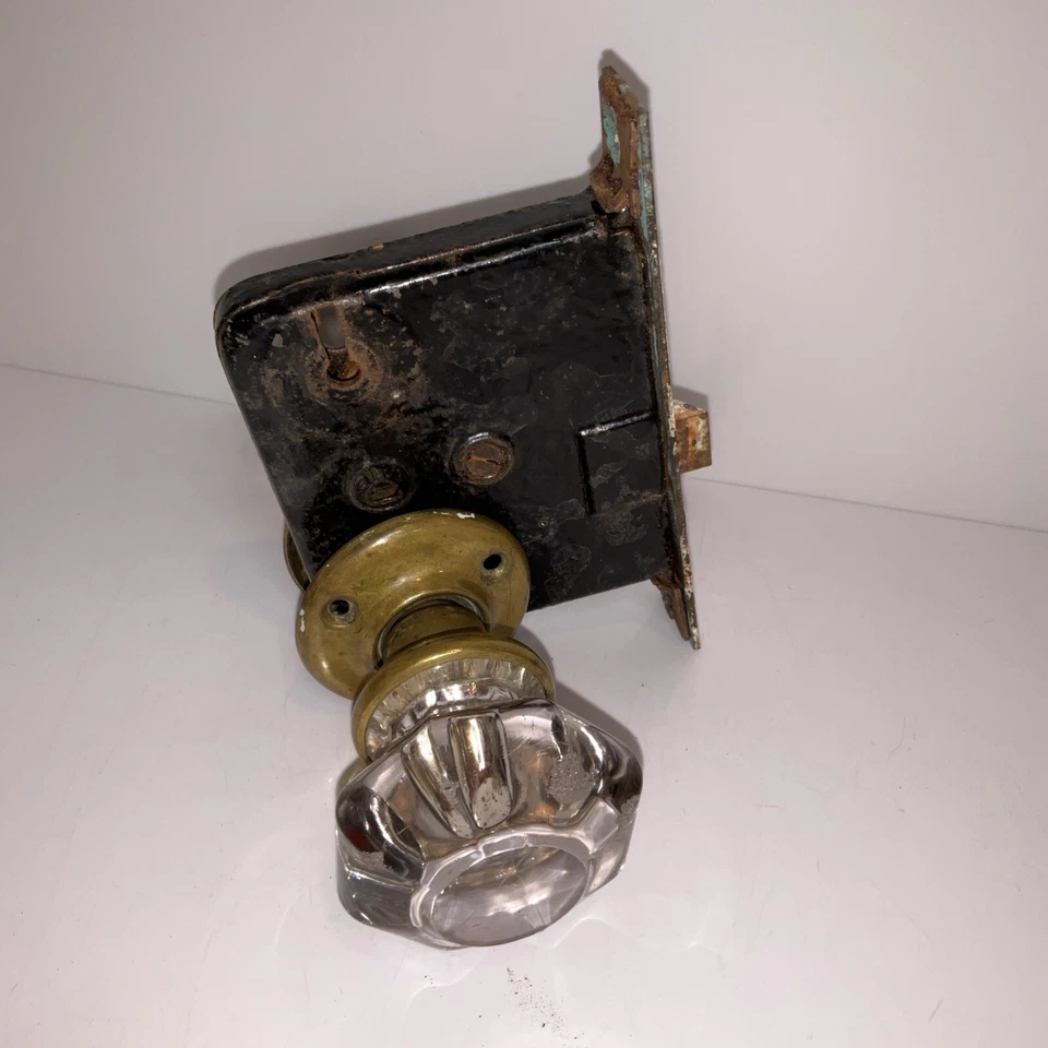 Antiguo juego de cerradura de puerta interior de latón y acero perilla de vidrio Foto 3 de 4