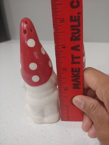 Ceramic Mushroom Gnomes Salt and Pepper Shakers cottagecore decor - Picture 6 of 7