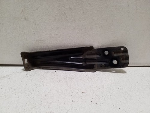 Volkswagen Passat B8 2017 Stoßstange hinten rechts Halterung 3G0809236A