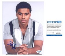 Kyle Bary "Ginny & Georgia" AUTOGRAPH Signed Autographed 8x10 Photo ACOA