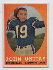 1958 Topps #22 Johnny Unitas HOF VG Creased