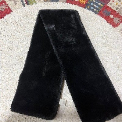 APPARIS Black Scarf - Women's Fashion Accessory