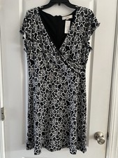 New Loft Black & White Floral Dress Size 12