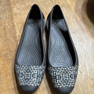 Crocs Iconic Comfort Sienna Leopard Expresso Flats. Size 9