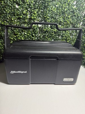 Stanley Aladdin Black Lunchbox With Locking Handle. Excellent