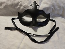 Masquerade Ball Mask Cosplay Halloween Plastic Party Fancy