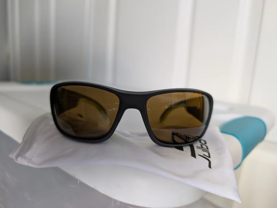 Julbo Run 2 REACTIV Lens Sunglasses Grey/Green Anis Cat.2-4 Unisex - Image 2 of 4