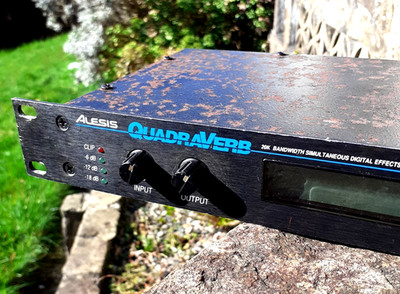Alesis Quadraverb Digital Rackmount Multi-Effektprozessor