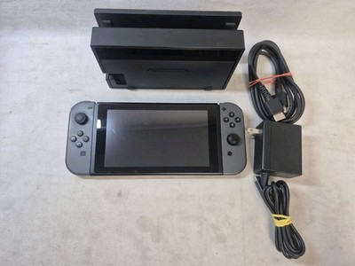 Nintendo Switch (HAC-001 01) - Gray (Pre-Owned)