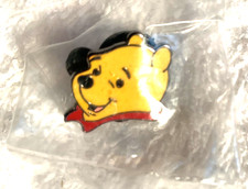 VINTAGE 90s WINNIE THE POOH FACE HEAD PIN METAL - SMALL-  SEALED