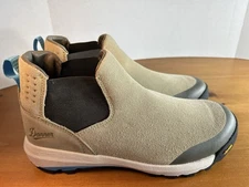 Danner Inquire Women's Size 9 Chelsea Slip On Vibram Hiking Boots - NEVER Used