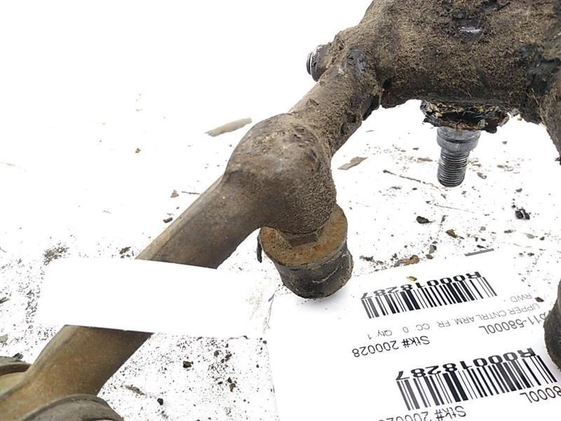 76-80 82-96 Jaguar XJS braço de controle superior direito dianteiro passageiro - Imagem 4 de 4