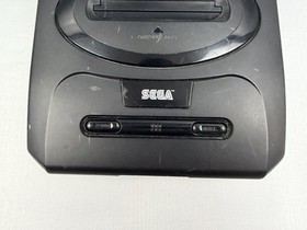 Sega Genesis Console MK-1631 Model 2 for Parts Repair Non-Working Genesis II