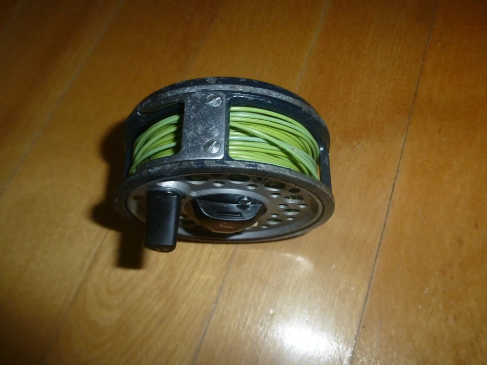 Fly Fishing Reel Mitchell 754 France, Great working, Rough looking, reals deals - Image 3 of 4