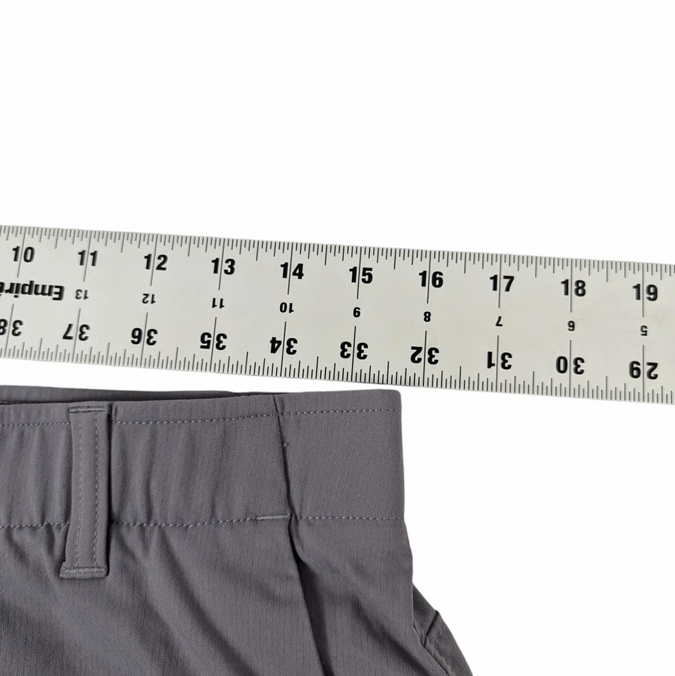 Pantalones Cortos Under Armour Showdown Para Hombre Talla 32 Gris Heat Gear Golf Rendimiento Usados en Excelente Condición * Foto 3 de 4