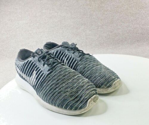 Nike Roshe Two Flyknit Sneakers Mens 9.5 Black White Athletic Running Shoes 1553 - Picture 2 of 11