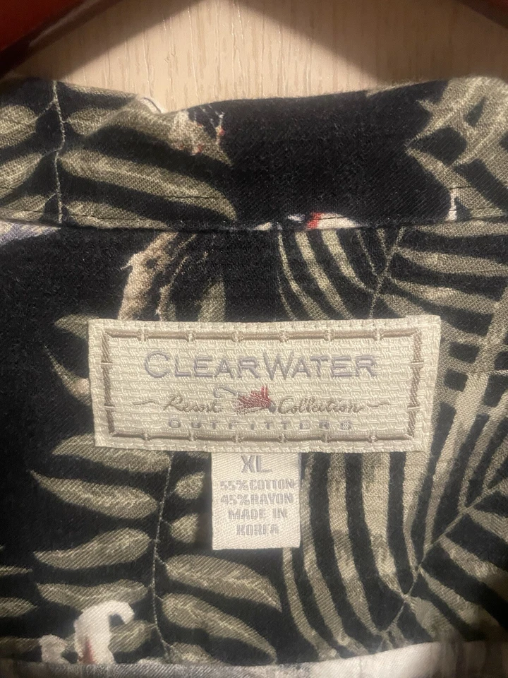 Clearwater Resort Collection 衬衫 XL 码鹦鹉短袖。              C2 保修和延长保修 — 第 3/4 张图片