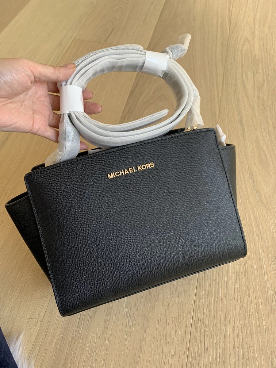 NWT Michael Michael Kors Selma Medium Messenger Black/Gold - Retail$228