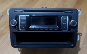 Orginal  VW Radio   ULVWMP3    5M0035156D