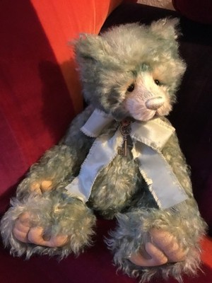 CHARLIE BEARS ISABELLE LEE MOHAIR COLLECTION **ZUMBA** LTD EDITION 2016 NEU IN VERPACKUNG