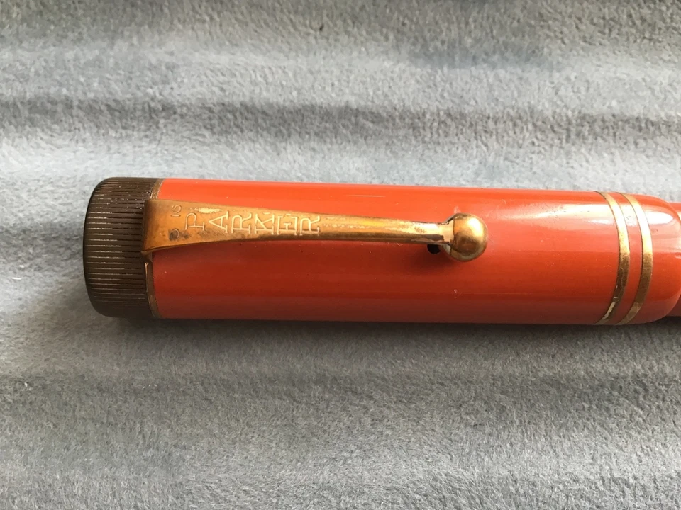 Vintage Parker Duofold Lucky Curve Senior Fountain Pen - Big Red! - new sac - Image 2 of 4