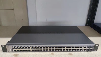 Netgear ProSAFE M4100-50G-POE+ Managed Switch 48-Port SFP - Bild 1 von 3