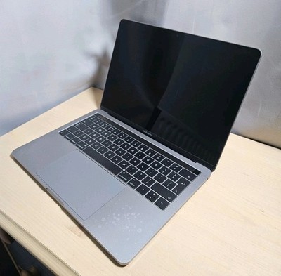 Apple MacBook Pro A1706 - 13'' - Space Grau Touch Bar *For Parts