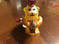 Z Toys Windups TOMY Tucker The Cymbol Clapping Monkey Wind Up Toy Red Hat Walks