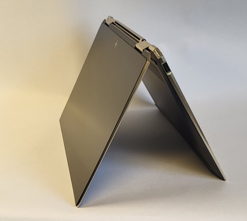 HP Spectre x360 – 2-in-1 i5, 8GB RAM, 512GB SSD & Neuer Akku