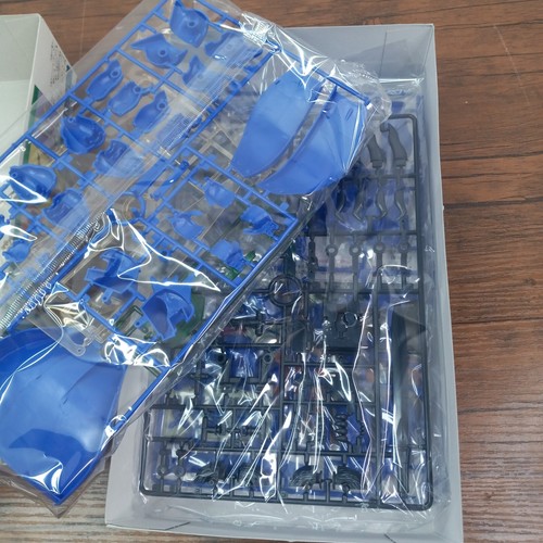 Bandai Aura Battler Virunvee NG 1/48 Model Kit | USA Seller | Rare Find - Picture 7 of 7