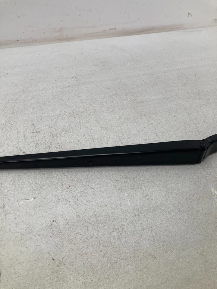 Brazo limpiaparabrisas delantero derecho pasajero Subaru Forester 14-18 OEM 86532SG160 Foto 3 de 4