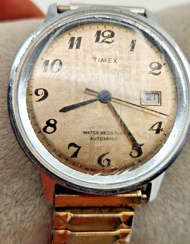 Timex Marlin Self Wind Watch Water Resistant Automatic - Vintage