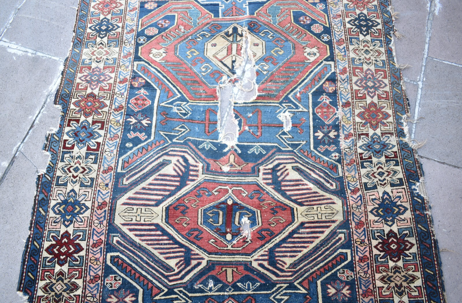 Foto 2 di 16