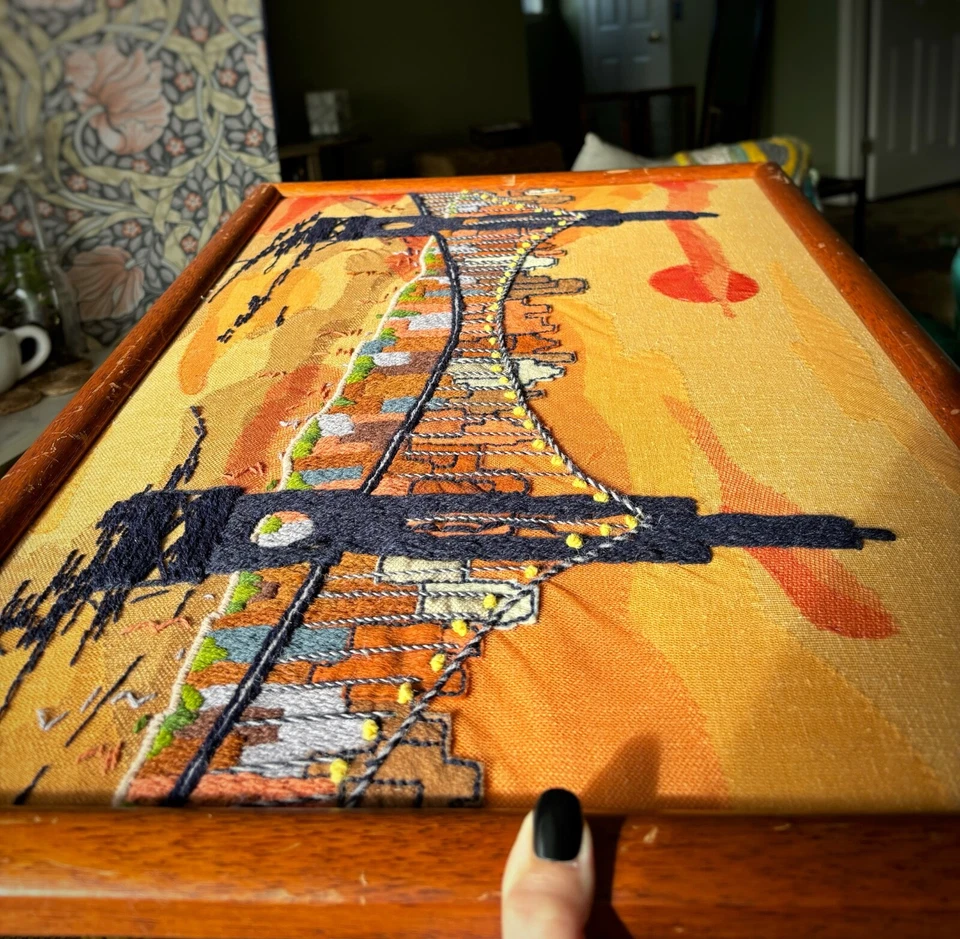 city crewel joyce levitt skyline embroidery - Image 3 of 4