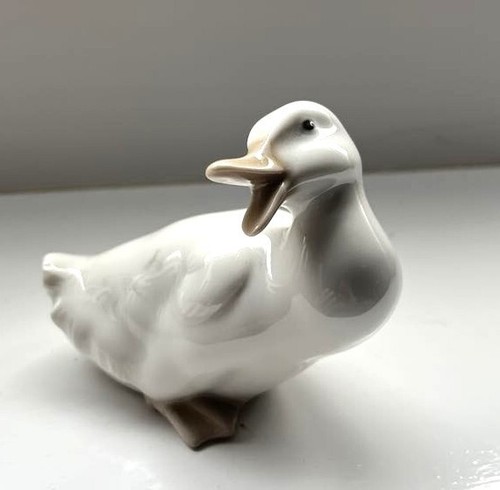 Quacking Neo Spanische Keramik Ente von Lladro später brauner Bodenstempel um 1970