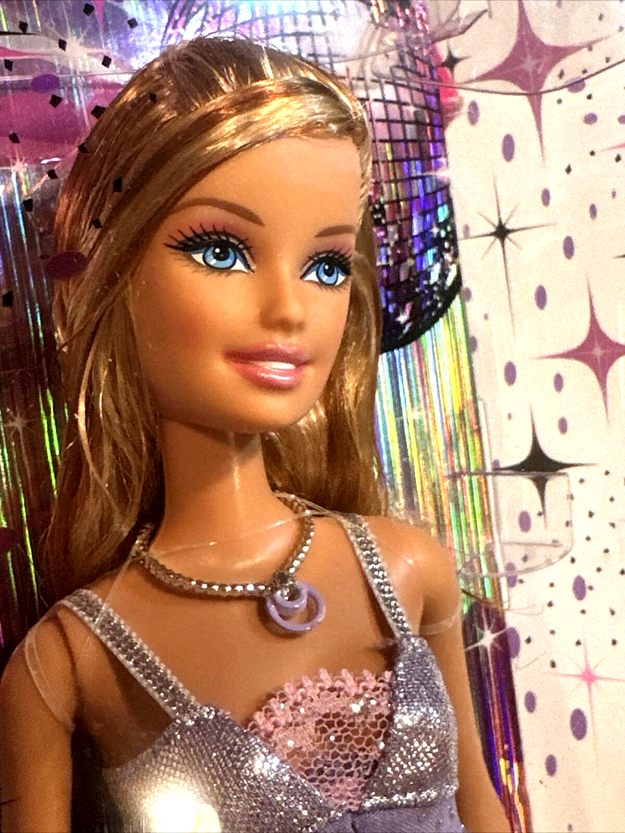 Barbie Fashion Fever Blonde Doll N7474 Mattel (non-mint Box) New