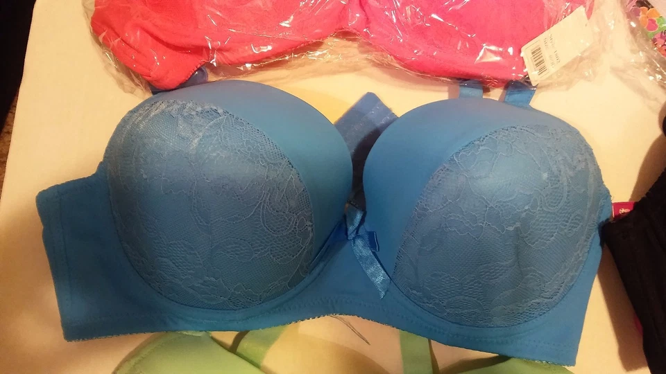 1 Nuevo Sujetador Camiseta Lacy Bella Con Aros Encaje Sin Costuras Estilo #:1802 Talla:40 DD Foto 3 de 4