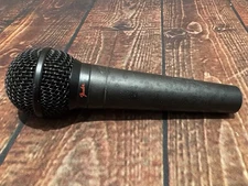 Fender P-51 Dynamic Cardioid Microphone