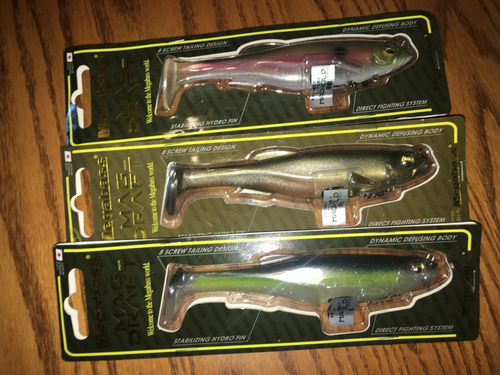 MEGABASS MAG DRAFT==6"=1-1/4oz---3 DIFFERENT COLORED FISHING LURES