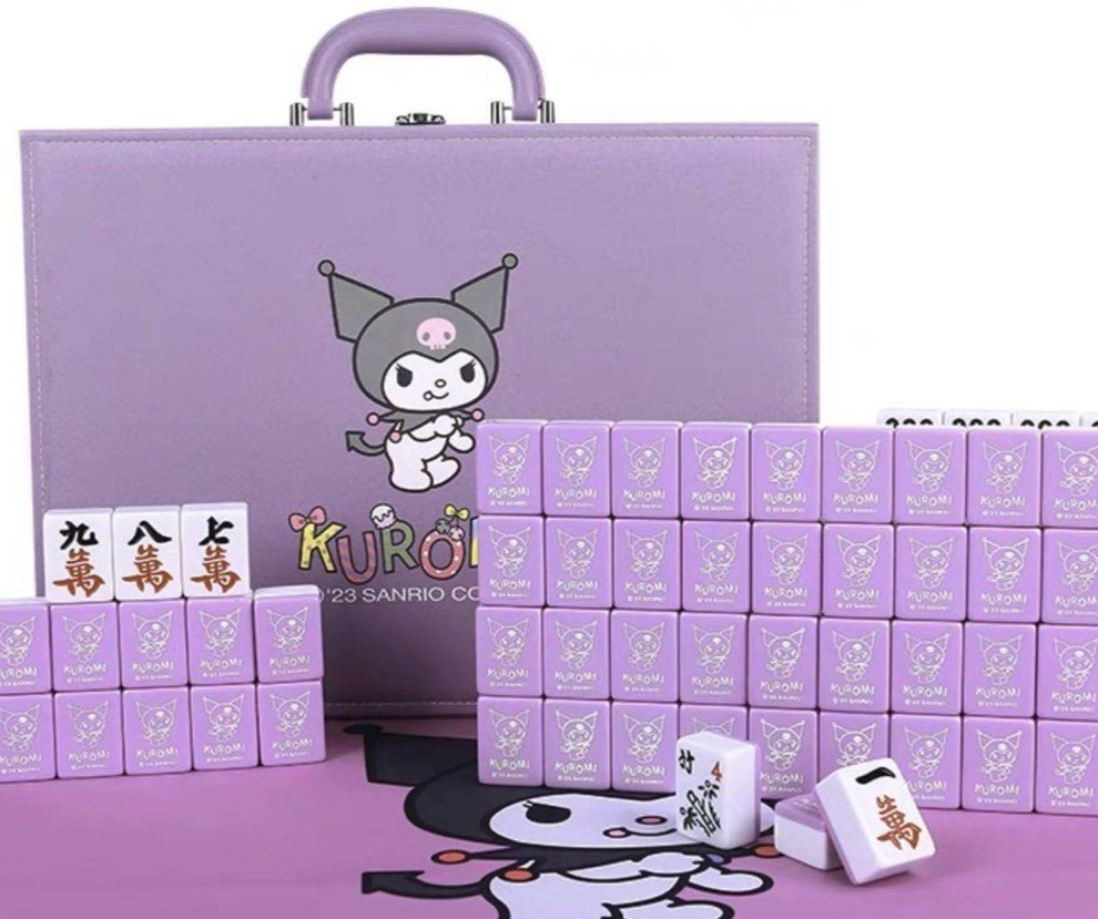 Sanrio Kuromi Purple Mahjong Set with hard case and mat 18