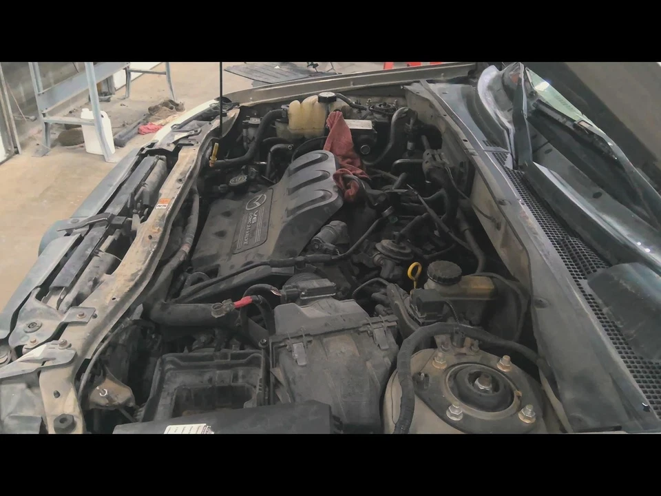 Compresor de aire acondicionado usado se adapta a: Mazda TRIBUTE 3.0 2001 grado A Foto 2 de 4